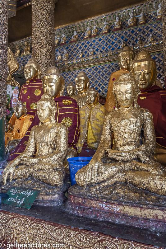 Seated Buddha images